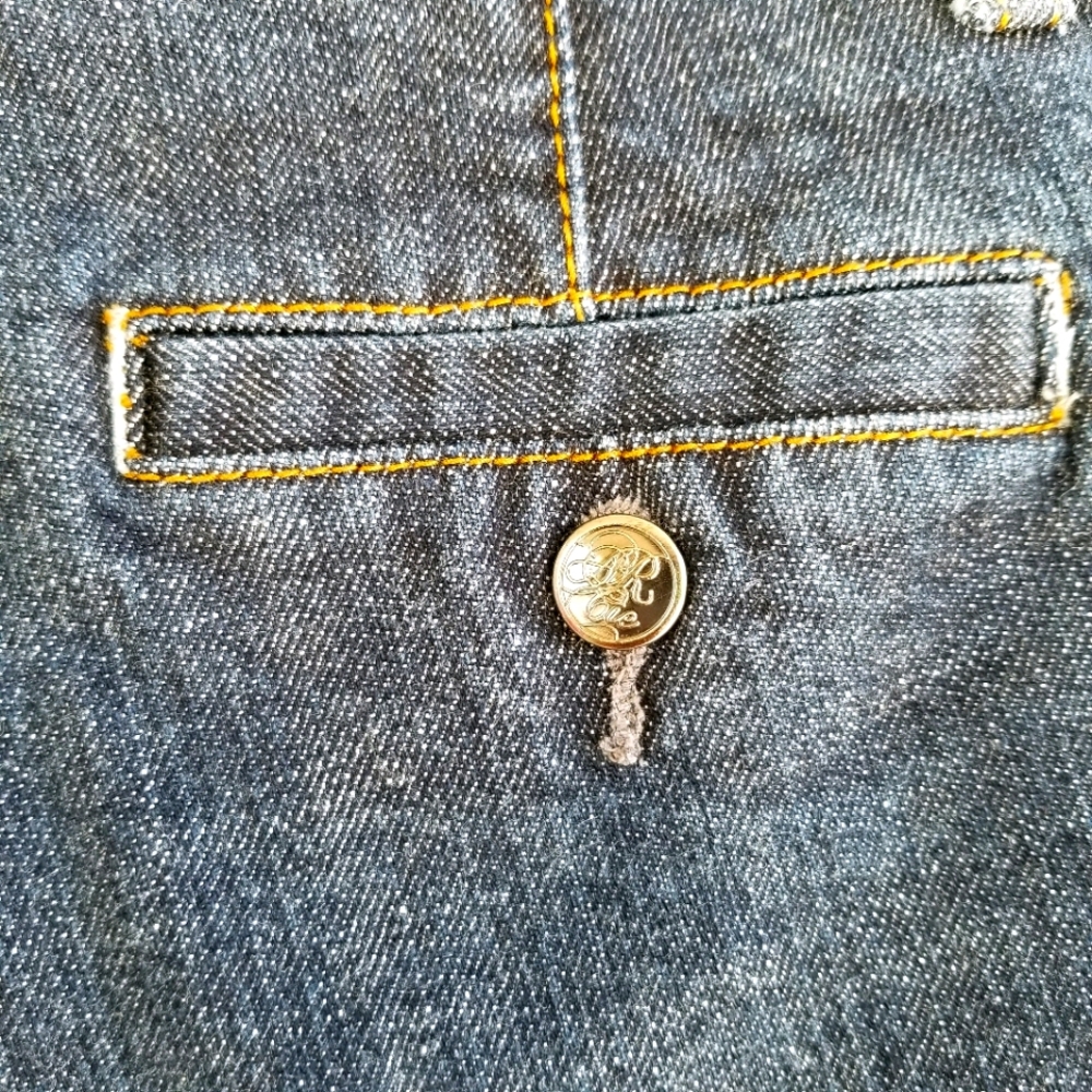 American Rag Curvy Dark Denim Shorts. Size 9 - Picture 5 of 9
